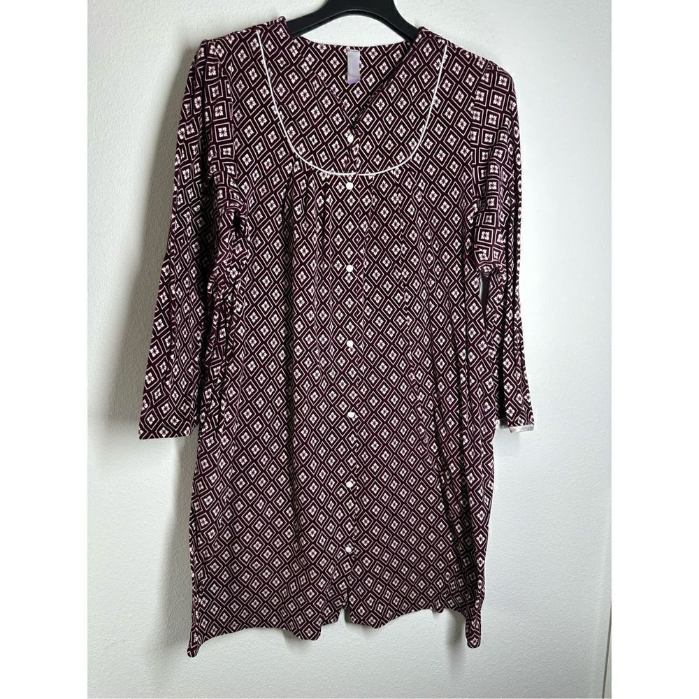 Secret Treasures Robe Nightgown Duster Size L (12-14)Sleep Loungewear Burgundy